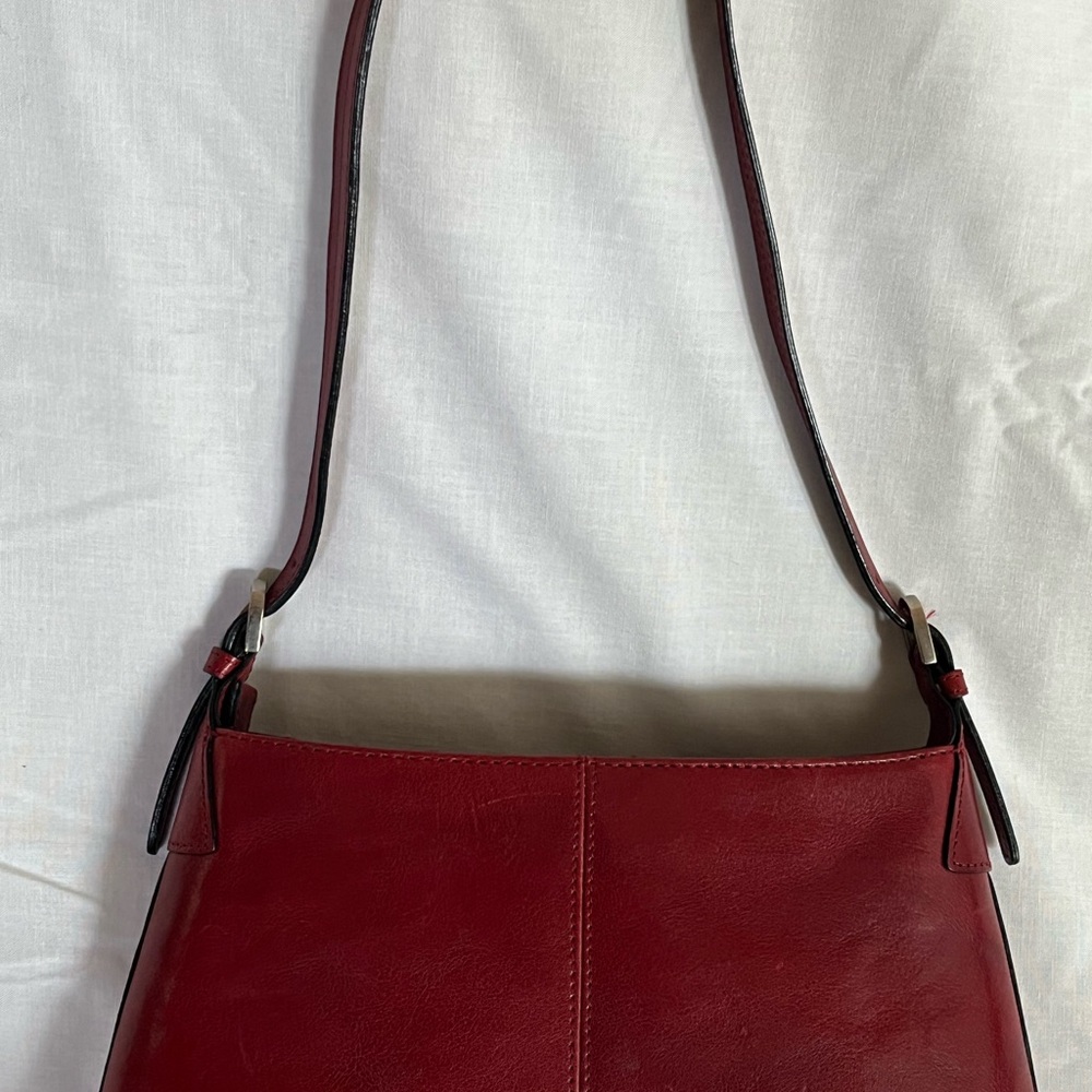 NWOT Elegant Red WILSONS LEATHER Shoulder Bag - Picture 6 of 6